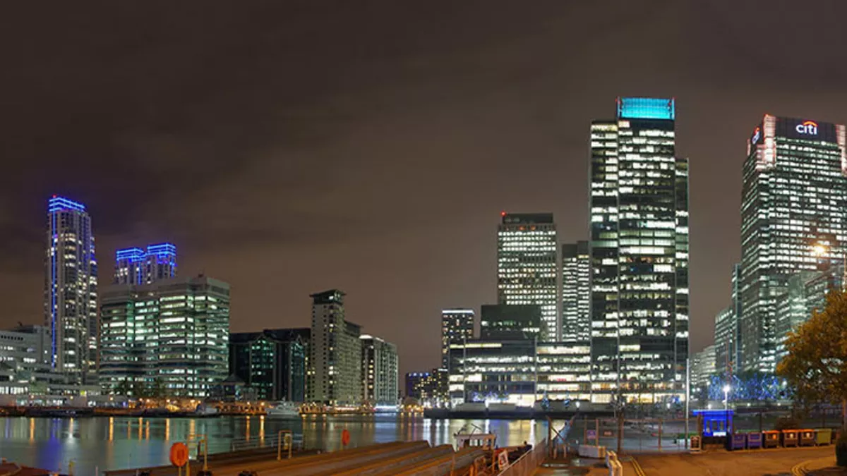 Panorama over the City Canal and Canary Wharf from near Wood Wharf.
